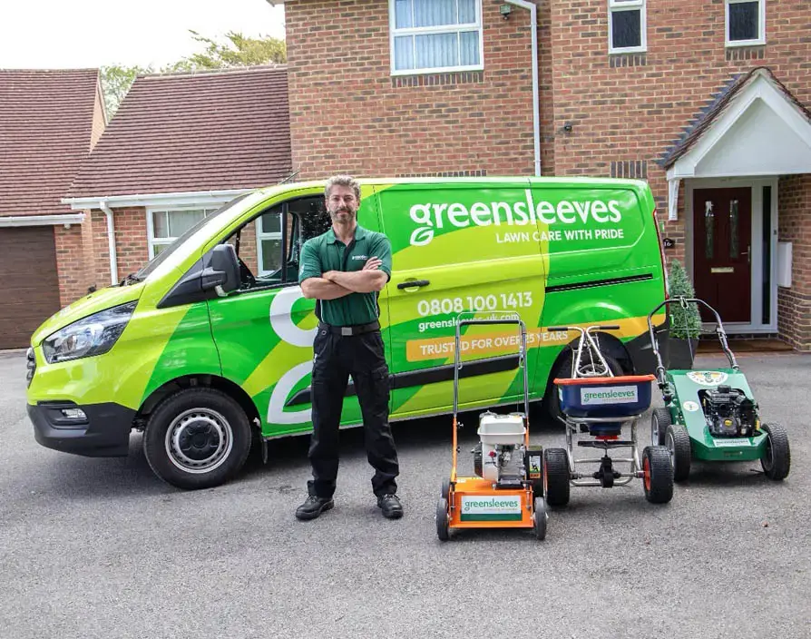 Sow your success: 5 reasons to become a lawn care franchisee