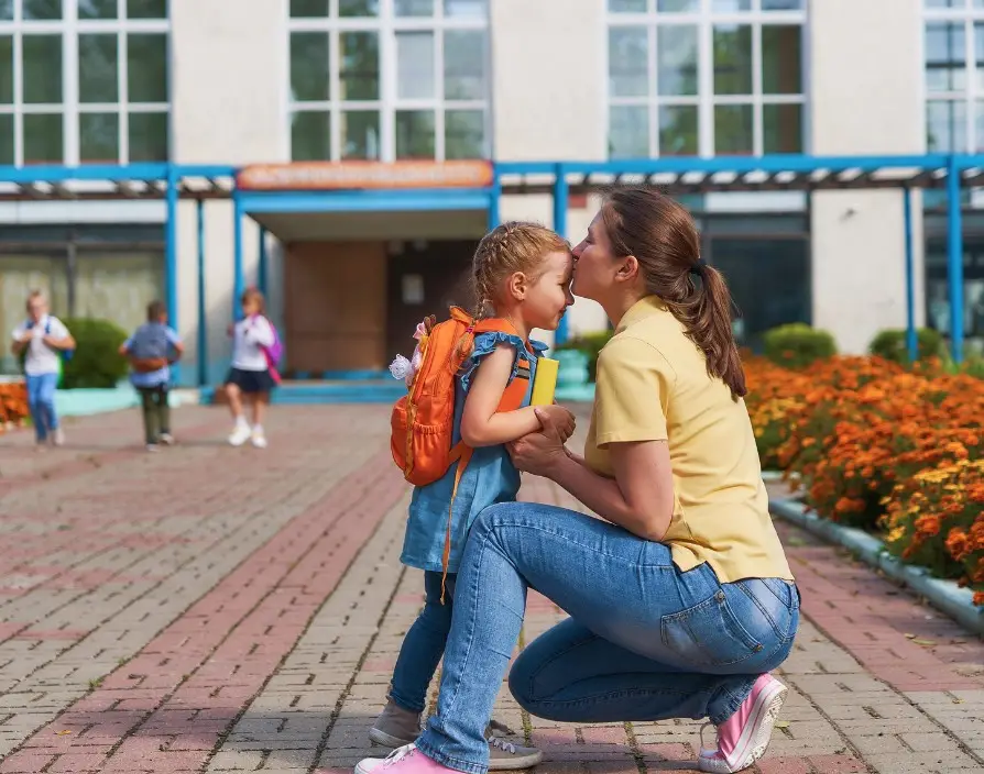 Rebecca Newenham, a seasoned entrepreneur and franchise consultant, highlights the benefits of franchising as a family-friendly work option