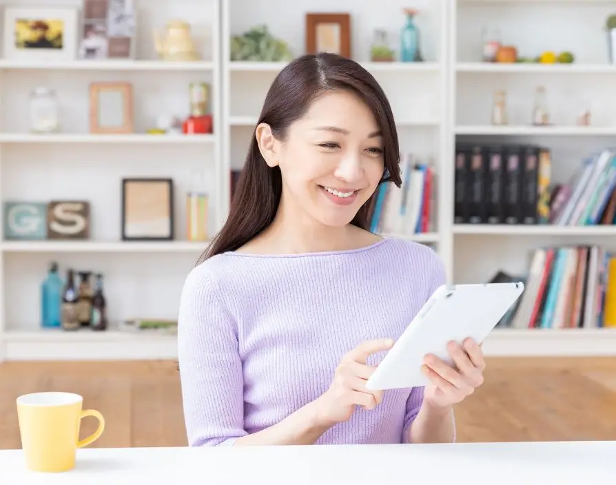 From 6 April 2026, MTD IT will become mandatory for anyone whose gross income from self-employment or property exceeds £50,000 per year.